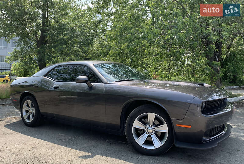Купе Dodge Challenger 2020 в Киеве