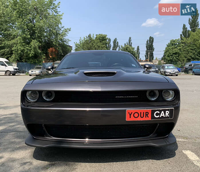 Купе Dodge Challenger 2020 в Киеве