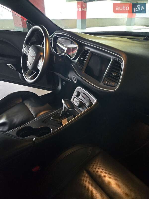 Купе Dodge Challenger 2018 в Києві