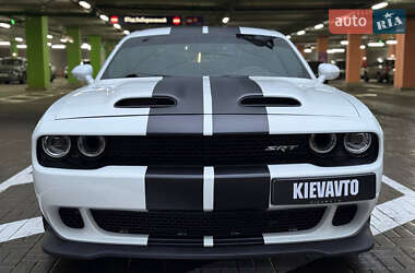 Купе Dodge Challenger 2019 в 