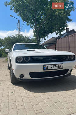 Купе Dodge Challenger 2021 в 