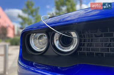 Купе Dodge Challenger 2022 в 