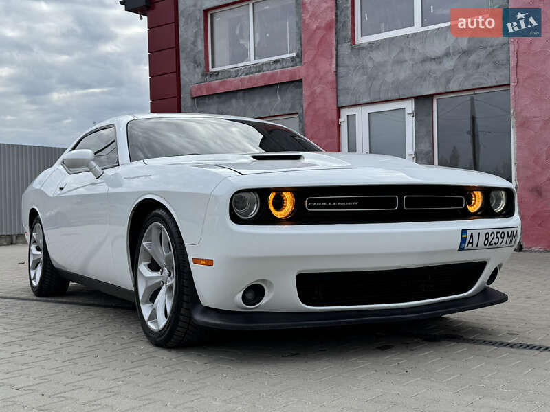 Купе Dodge Challenger 2014 в Лубнах фото 12 Купе Dodge Challenger 2014 в Лубнах