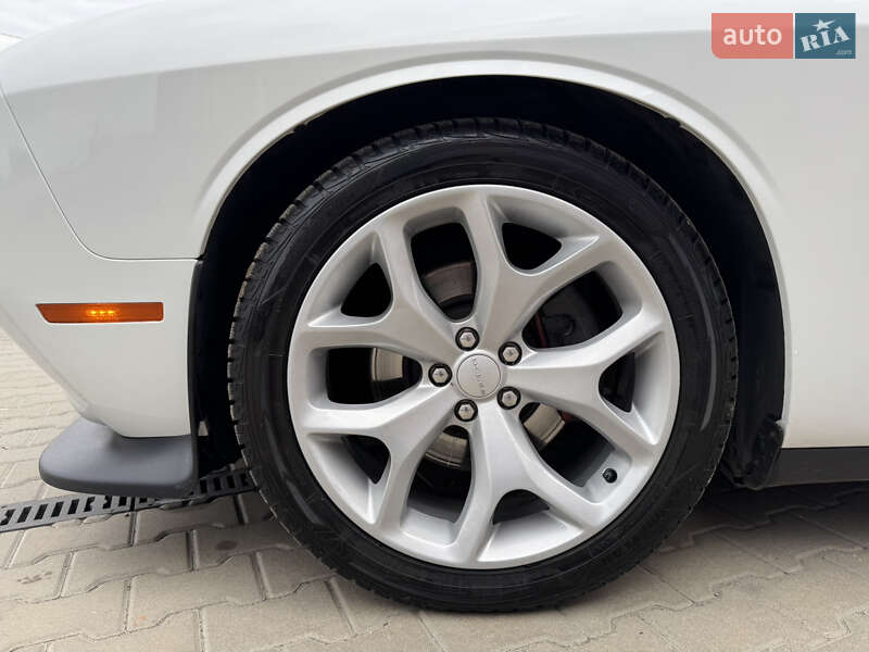 Купе Dodge Challenger 2014 в Лубнах фото 70 Купе Dodge Challenger 2014 в Лубнах