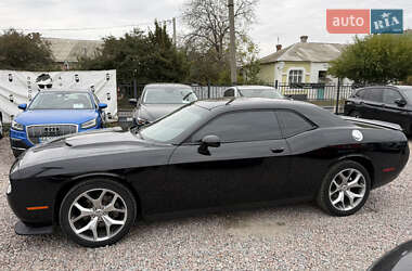 Купе Dodge Challenger 2016 в  фото 5 Купе Dodge Challenger 2016 в