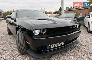Купе Dodge Challenger 2016 в  фото 31 Купе Dodge Challenger 2016 в