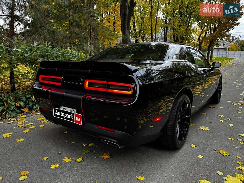 Купе Dodge Challenger 2022 в Киеве фото 7 Купе Dodge Challenger 2022 в Киеве