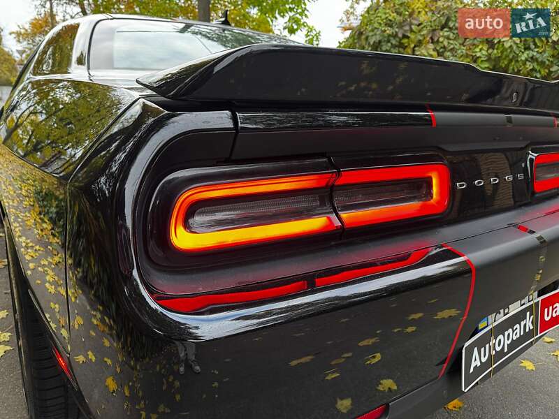 Купе Dodge Challenger 2022 в Киеве фото 10 Купе Dodge Challenger 2022 в Киеве