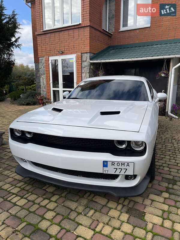 Купе Dodge Challenger 2016 в Полтаві фото 8 Купе Dodge Challenger 2016 в Полтаві