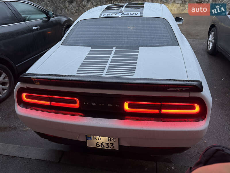 Купе Dodge Challenger 2016 в Софіївській Борщагівці фото 7 Купе Dodge Challenger 2016 в Софіївській Борщагівці