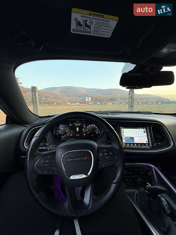 Купе Dodge Challenger 2016 в Софіївській Борщагівці фото 14 Купе Dodge Challenger 2016 в Софіївській Борщагівці