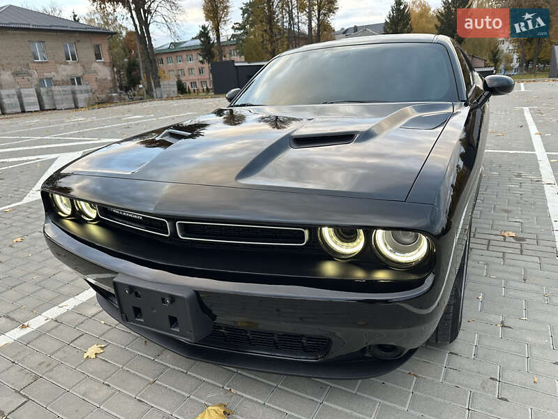 Купе Dodge Challenger 2019 в Ровно фото 2 Купе Dodge Challenger 2019 в Ровно