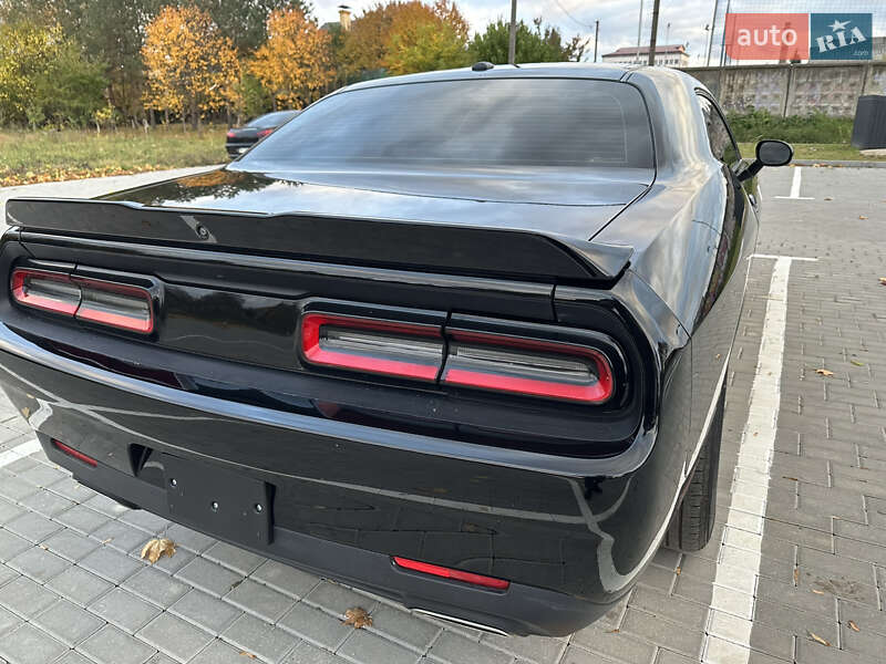 Купе Dodge Challenger 2019 в Ровно фото 20 Купе Dodge Challenger 2019 в Ровно