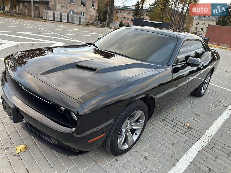 Купе Dodge Challenger 2019 в Ровно фото 14 Купе Dodge Challenger 2019 в Ровно
