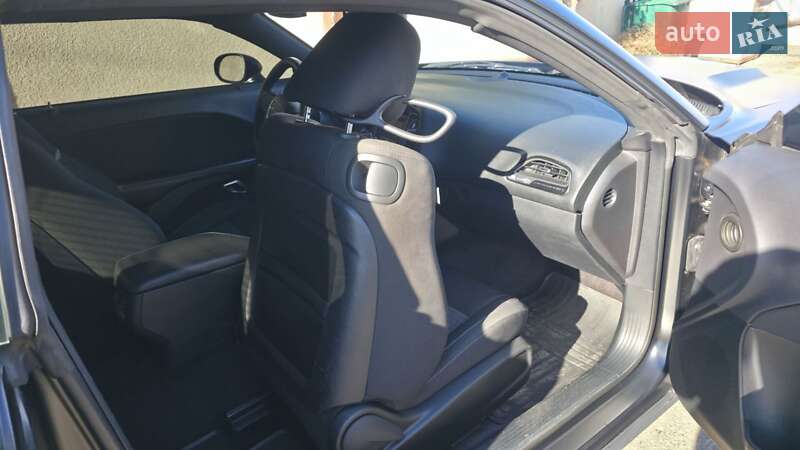 Купе Dodge Challenger 2017 в Нерубайське