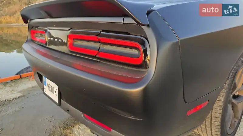 Dodge Challenger 2017 VIN 2C3CDZBT1HH614743 фото оголошення 17 з 63