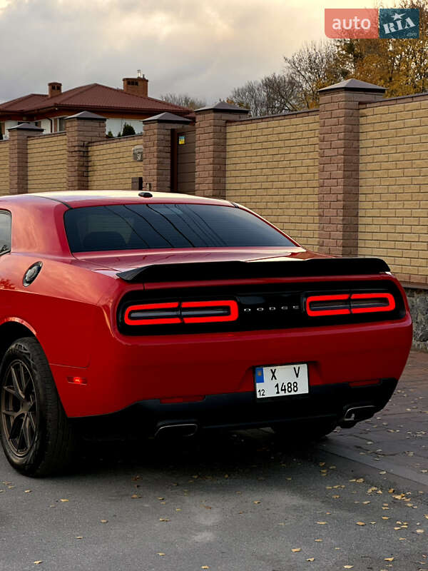 Купе Dodge Challenger 2016 в Кропивницком фото 51 Купе Dodge Challenger 2016 в Кропивницком