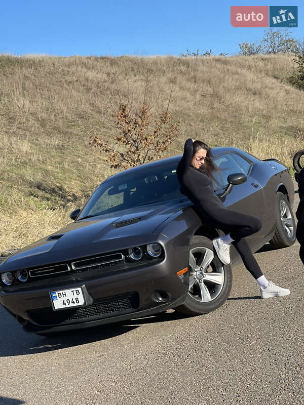 Купе Dodge Challenger 2020 в Одессе фото Купе Dodge Challenger 2020 в Одессе