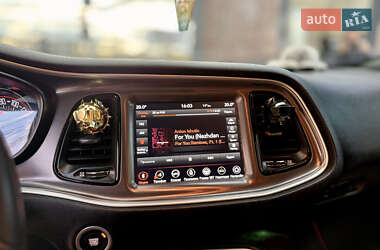 Купе Dodge Challenger 2021 в Кицмани
