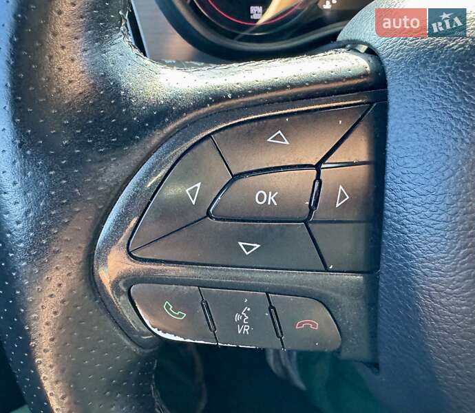 Купе Dodge Challenger 2017 в Киеве фото 33 Купе Dodge Challenger 2017 в Киеве