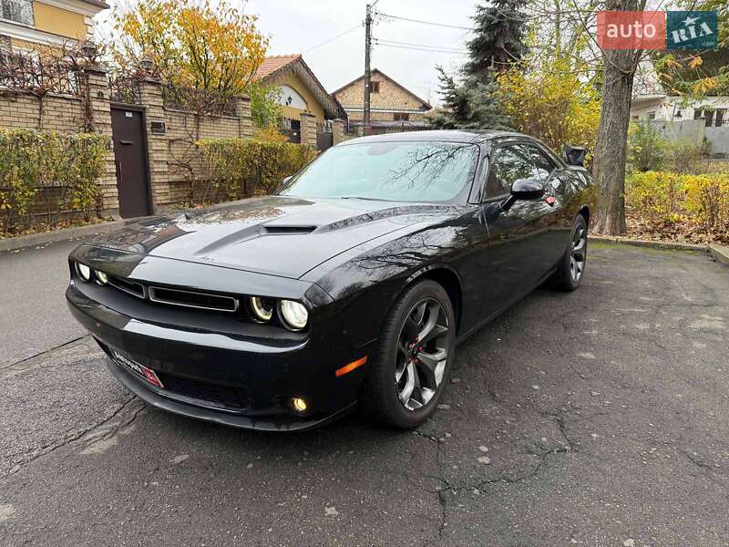 Купе Dodge Challenger 2018 в Києві