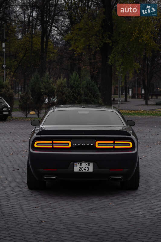 Купе Dodge Challenger 2019 в Каменском фото 10 Купе Dodge Challenger 2019 в Каменском