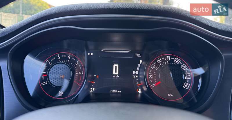 Купе Dodge Challenger 2017 в Києві фото 26 Купе Dodge Challenger 2017 в Києві