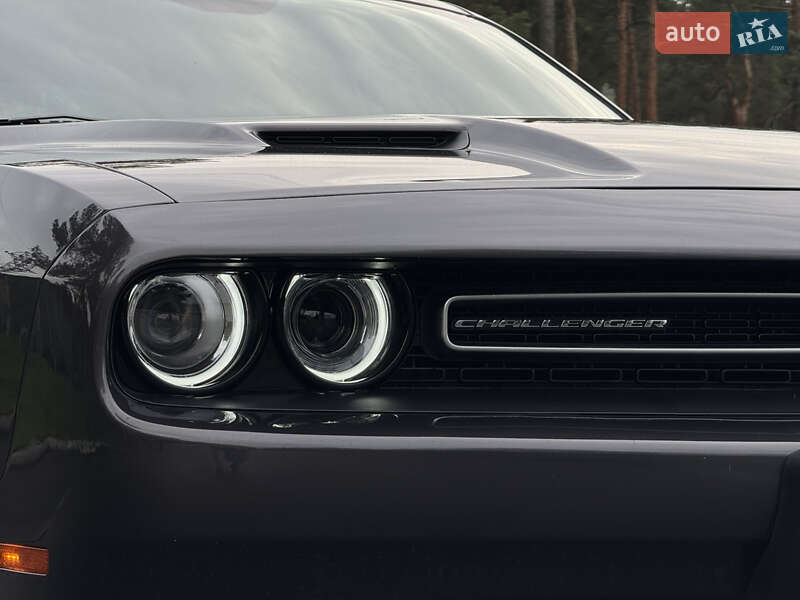 Купе Dodge Challenger 2020 в Києві фото 12 Купе Dodge Challenger 2020 в Києві