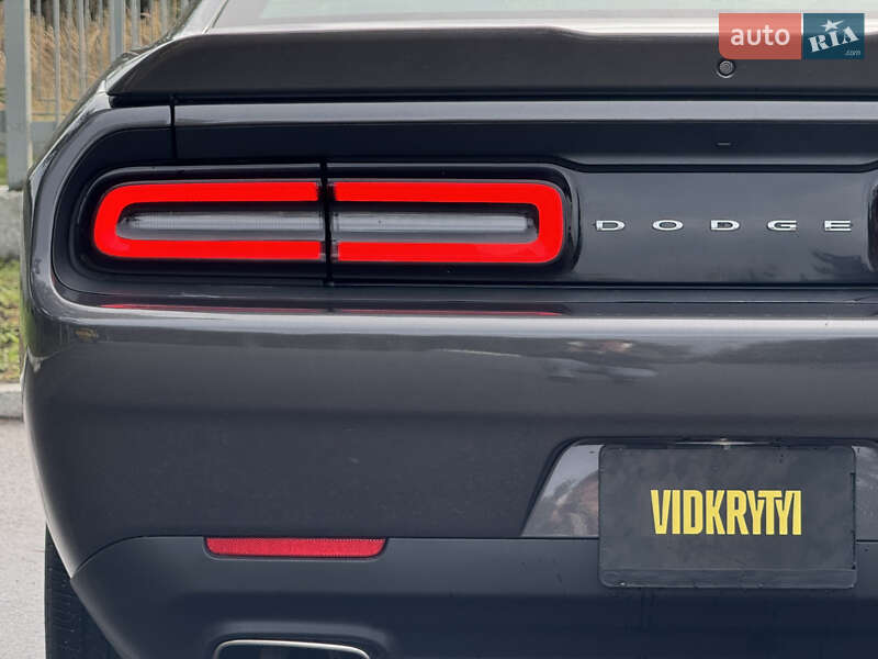 Купе Dodge Challenger 2020 в Києві фото 23 Купе Dodge Challenger 2020 в Києві