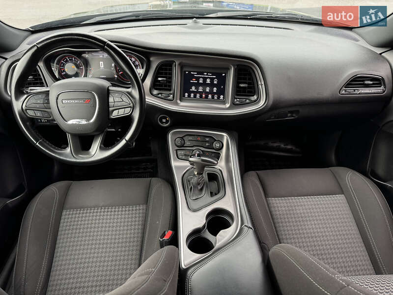 Купе Dodge Challenger 2020 в Києві фото 29 Купе Dodge Challenger 2020 в Києві