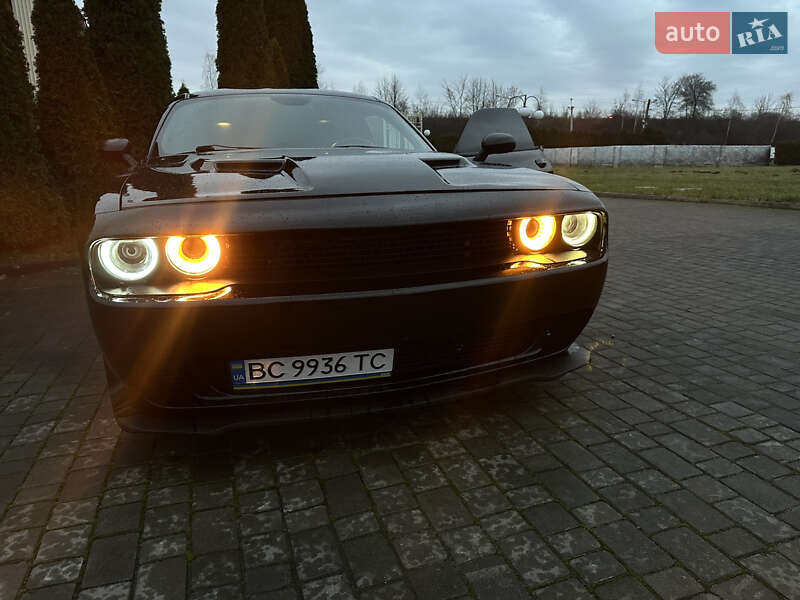 Купе Dodge Challenger 2016 в Львове фото 20 Купе Dodge Challenger 2016 в Львове