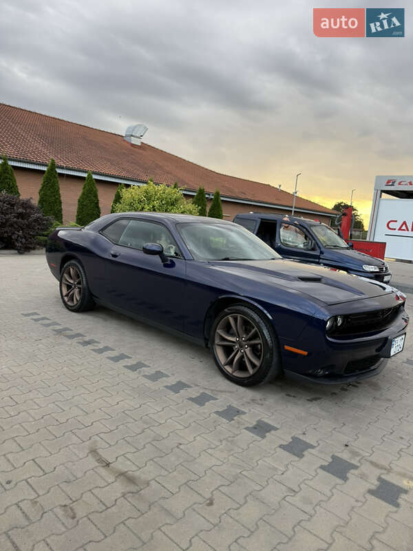 Купе Dodge Challenger 2016 в Каменец-Подольском фото 6 Купе Dodge Challenger 2016 в Каменец-Подольском