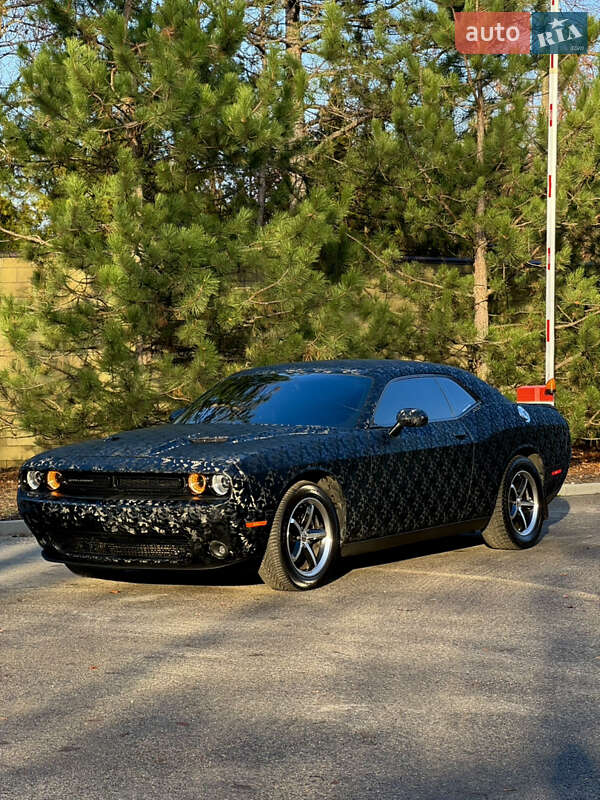 Купе Dodge Challenger 2014 в Дніпрі фото 15 Купе Dodge Challenger 2014 в Дніпрі