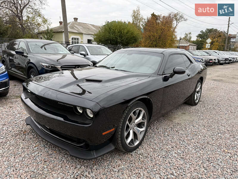 Купе Dodge Challenger 2016 в Полтаве
