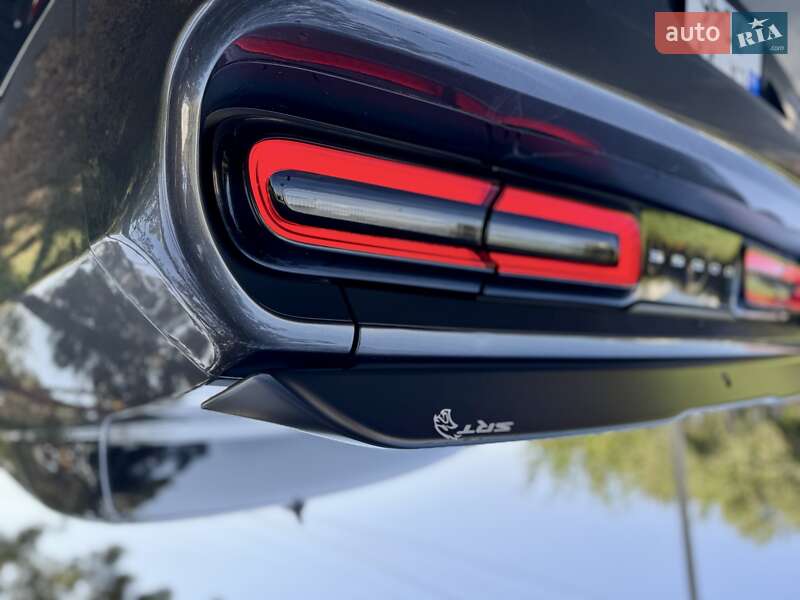 Купе Dodge Challenger 2017 в Киеве