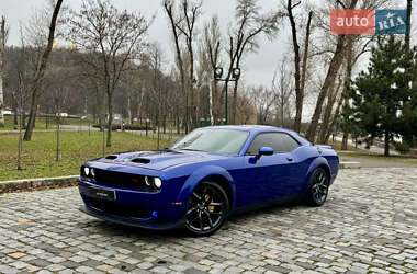 Купе Dodge Challenger 2020 в Києві