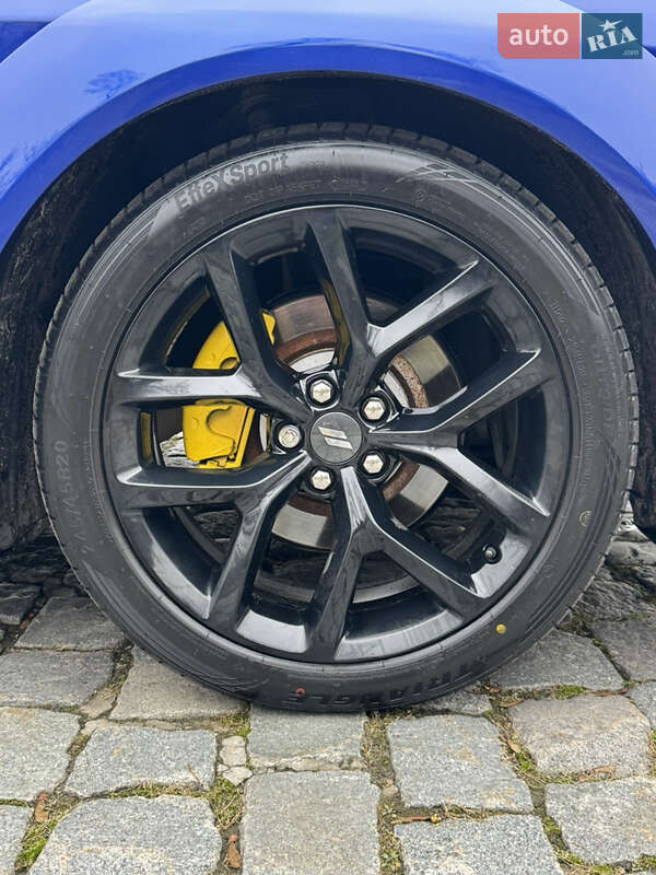 Купе Dodge Challenger 2020 в Киеве