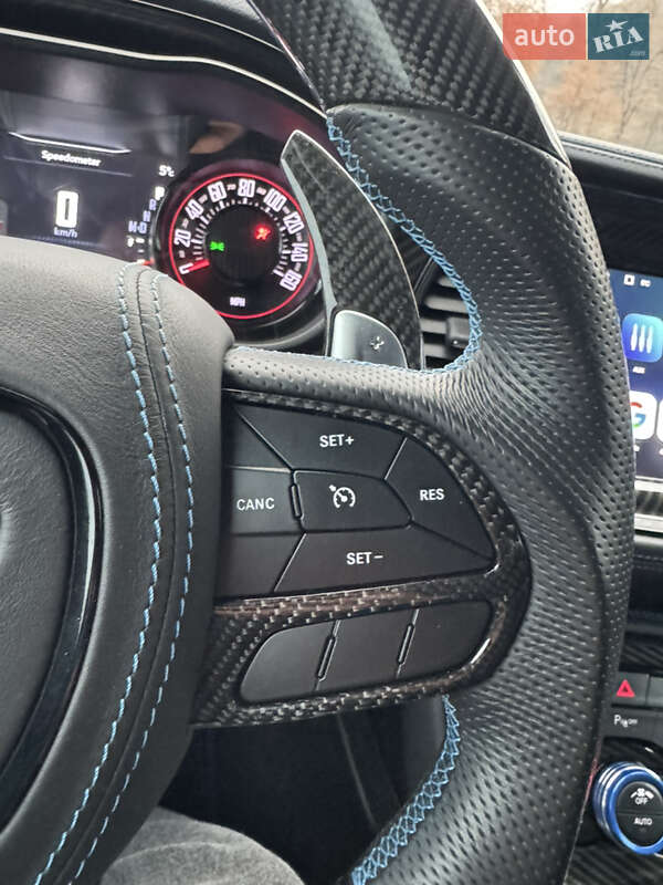 Купе Dodge Challenger 2020 в Киеве