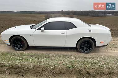 Купе Dodge Challenger 2016 в Луцьку
