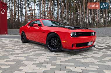 Купе Dodge Challenger 2017 в Львові