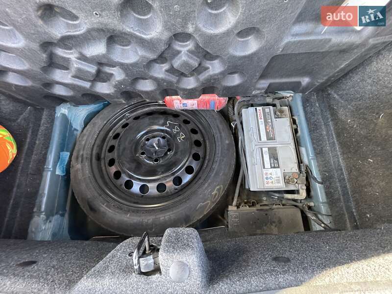 Купе Dodge Challenger 2014 в Киеве