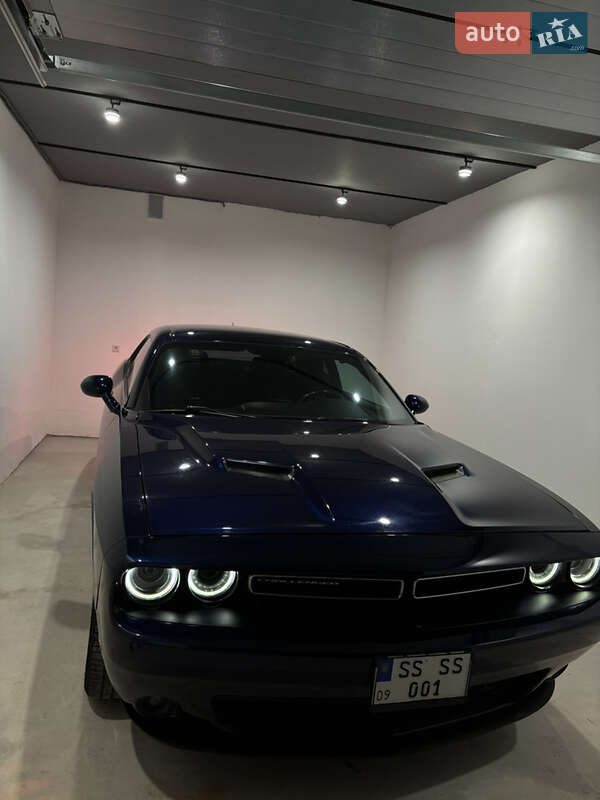 Купе Dodge Challenger 2014 в Ивано-Франковске фото 7 Купе Dodge Challenger 2014 в Ивано-Франковске