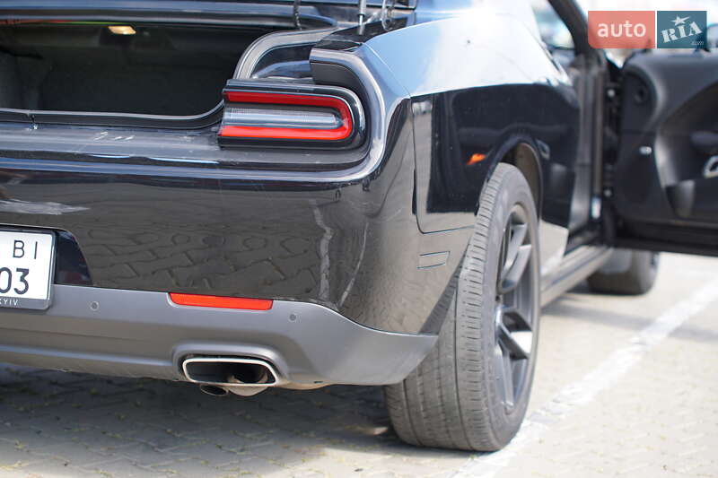 Купе Dodge Challenger 2019 в Киеве