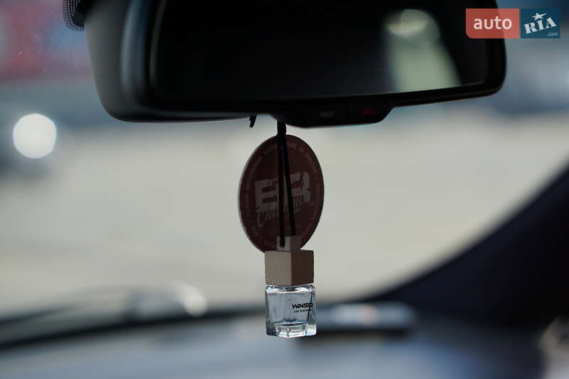 Купе Dodge Challenger 2019 в Киеве