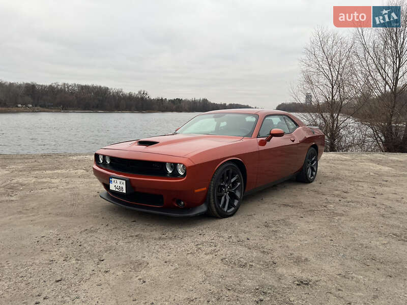 Купе Dodge Challenger 2022 в Киеве