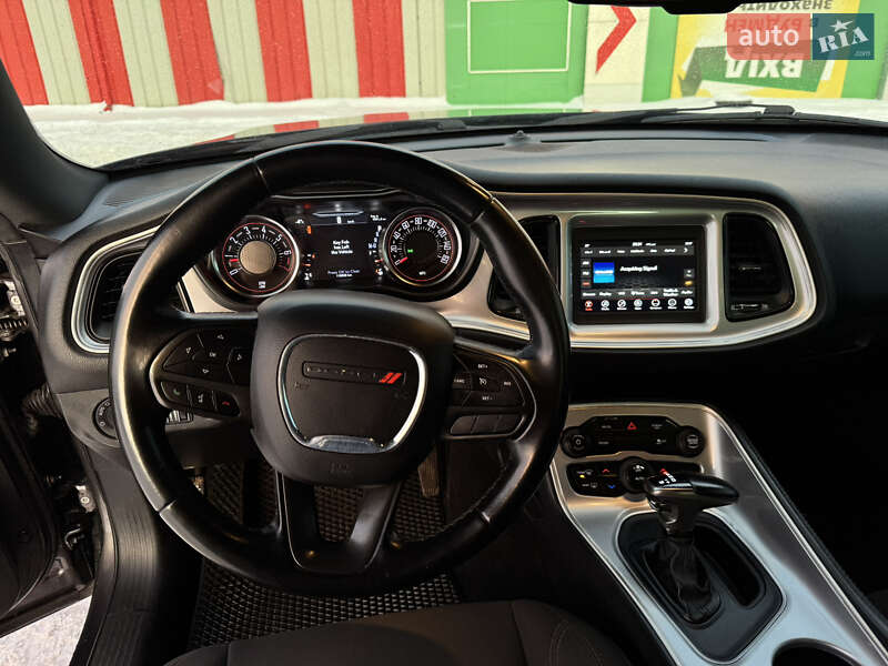 Купе Dodge Challenger 2020 в Харкові фото 24 Купе Dodge Challenger 2020 в Харкові