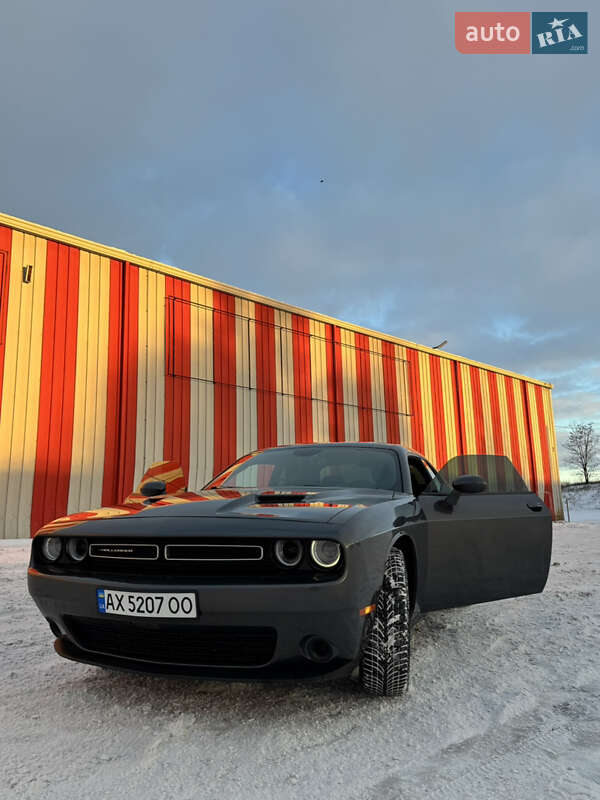 Купе Dodge Challenger 2020 в Харкові фото 34 Купе Dodge Challenger 2020 в Харкові