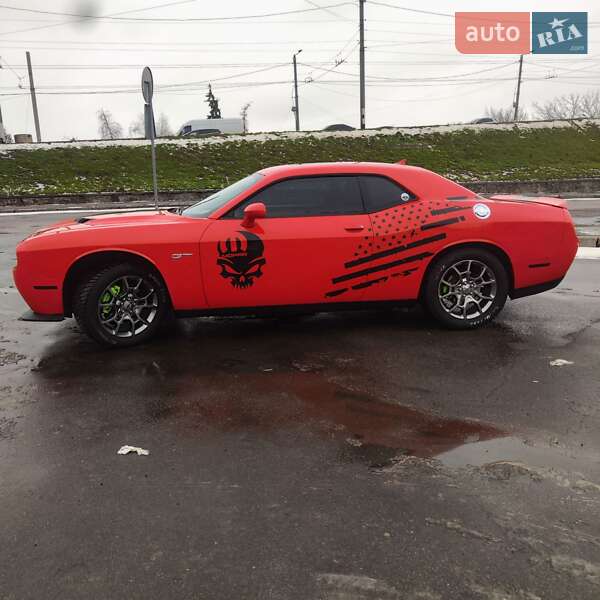 Купе Dodge Challenger 2017 в Житомире