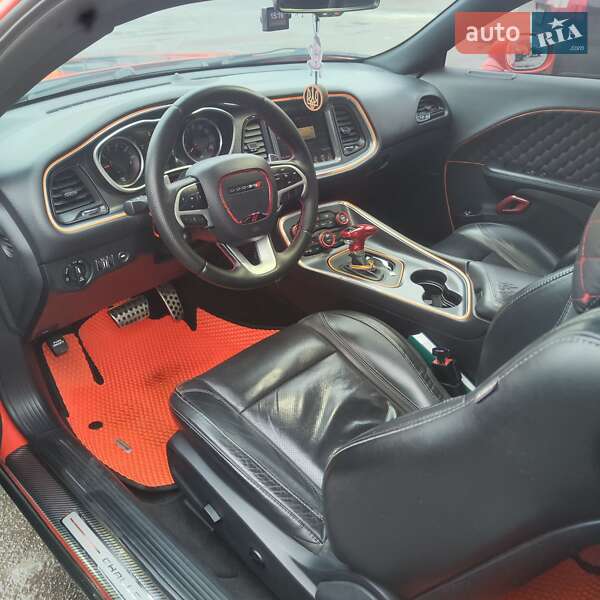 Купе Dodge Challenger 2017 в Житомире