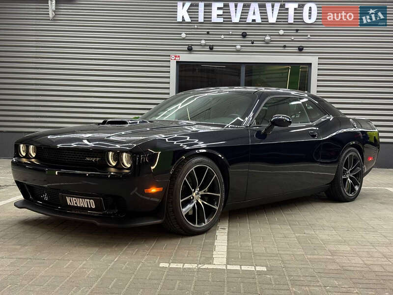 Dodge Challenger 2016